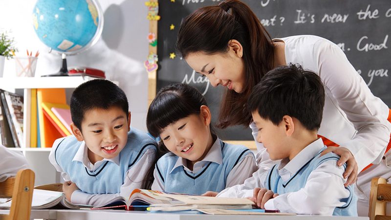 青少年心理咨询师培训面授班，如何选择合适机构？**