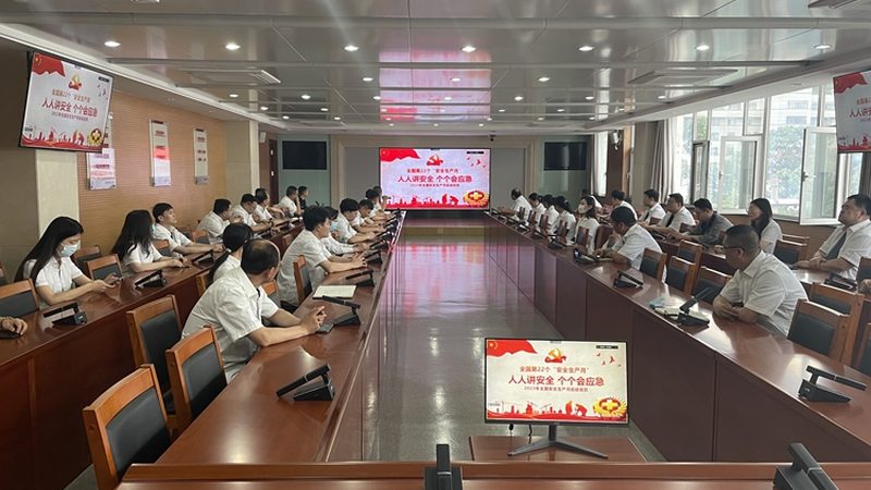 师资力量是企业培训品牌口碑的又一重要指标。优秀的师资团队应具备以下条件：